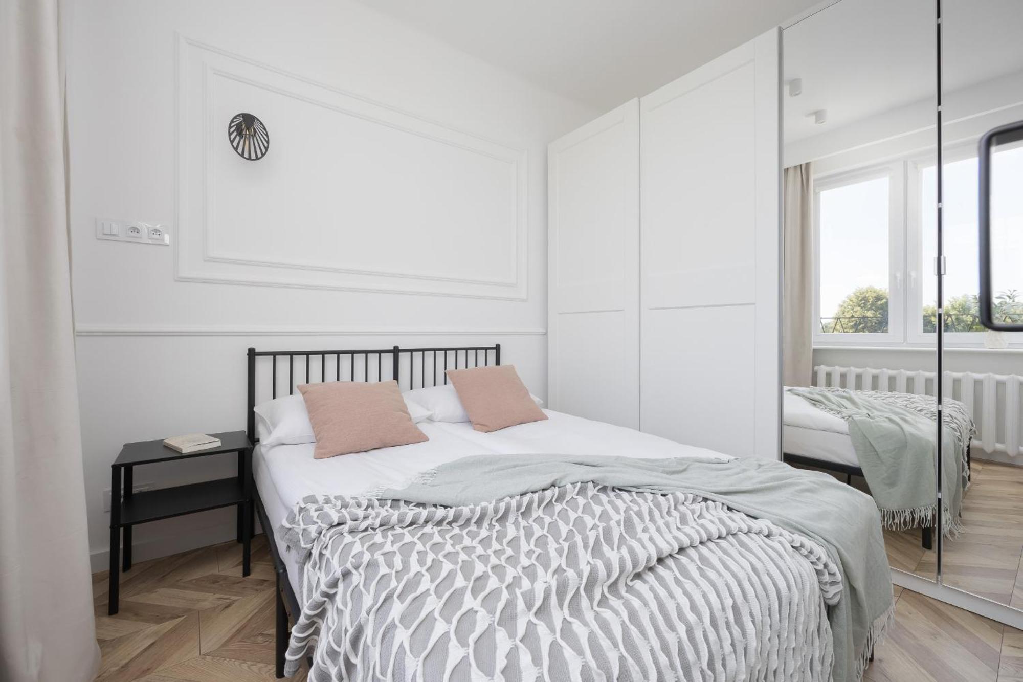 Elegancki Apartament Dla 4 Osob W Warszawie By Noclegi Renters Варшава Екстер'єр фото